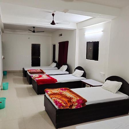 Gaurav Guest House Bodh Gaya Exterior foto