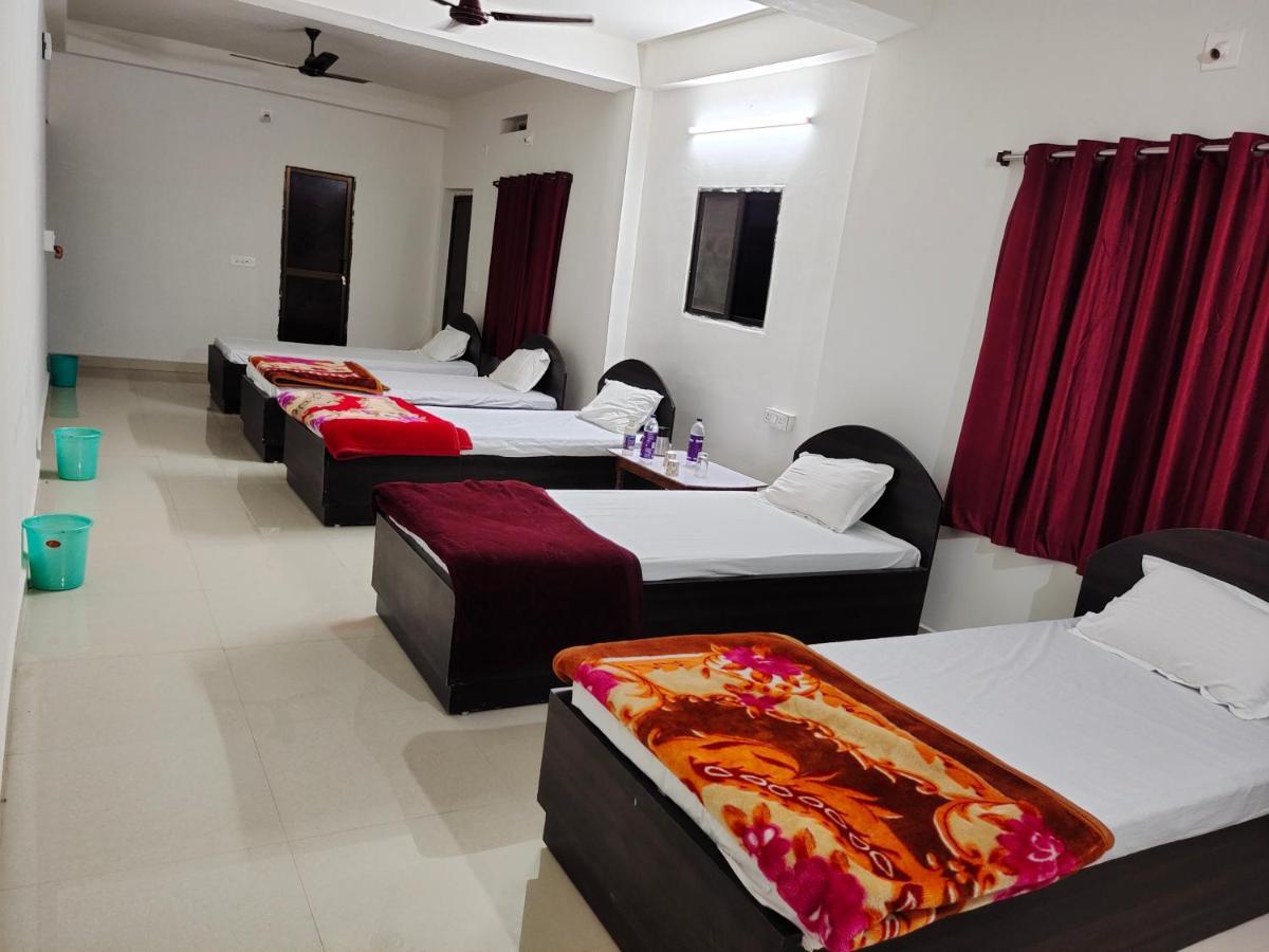 Gaurav Guest House Bodh Gaya Exterior foto
